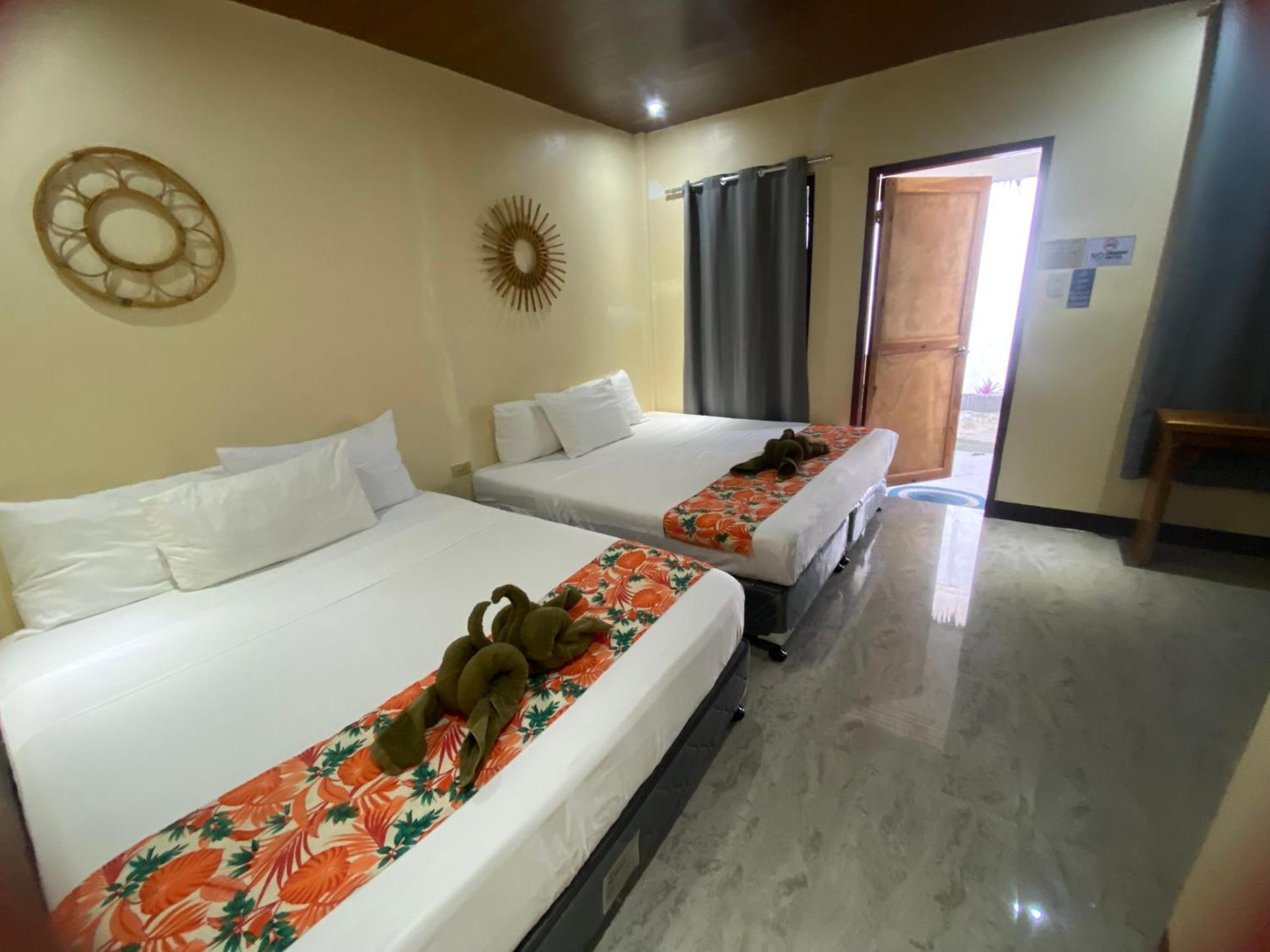 Road Garden Villa General Luna  Εξωτερικό φωτογραφία
